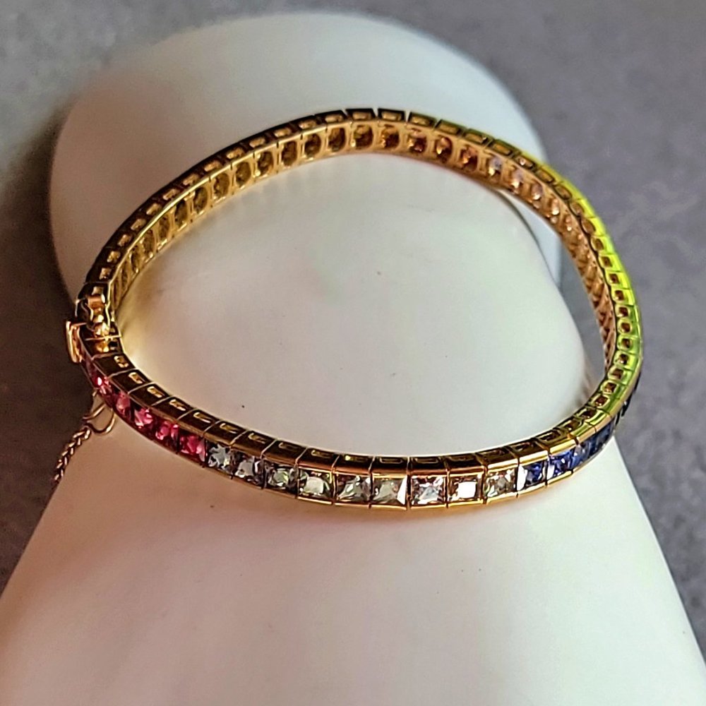 Rainbow Sapphire 18Kt, Princess Cut, Natural Square Sapphires, Tennis Bracelet - Picture 8 of 13